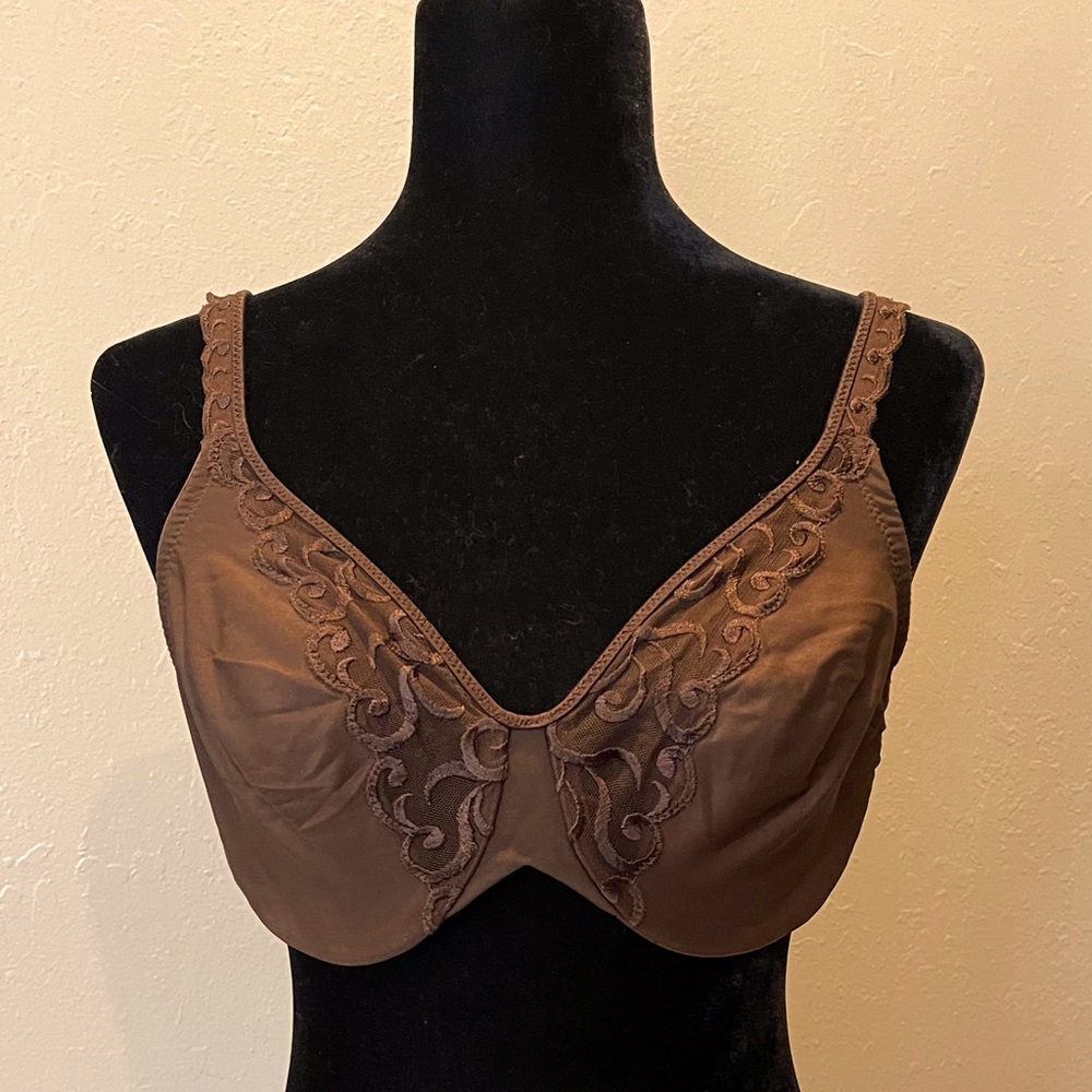 Lilyette brown laced bra size 36C